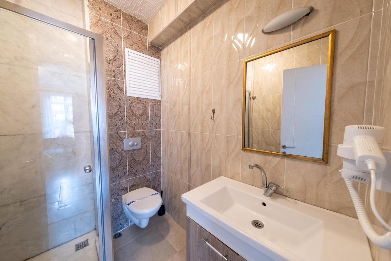 Frame Hotel & Suites Istanboel Buitenkant foto